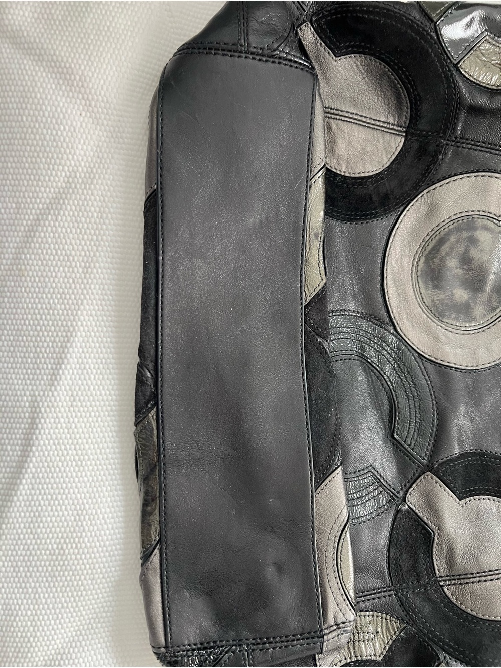 Coach Black Patchwork Leather Shoulder Bag with Circular Accents - Picture 8 of 10